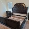 B1600 Bedroom set 5 pc queen or king