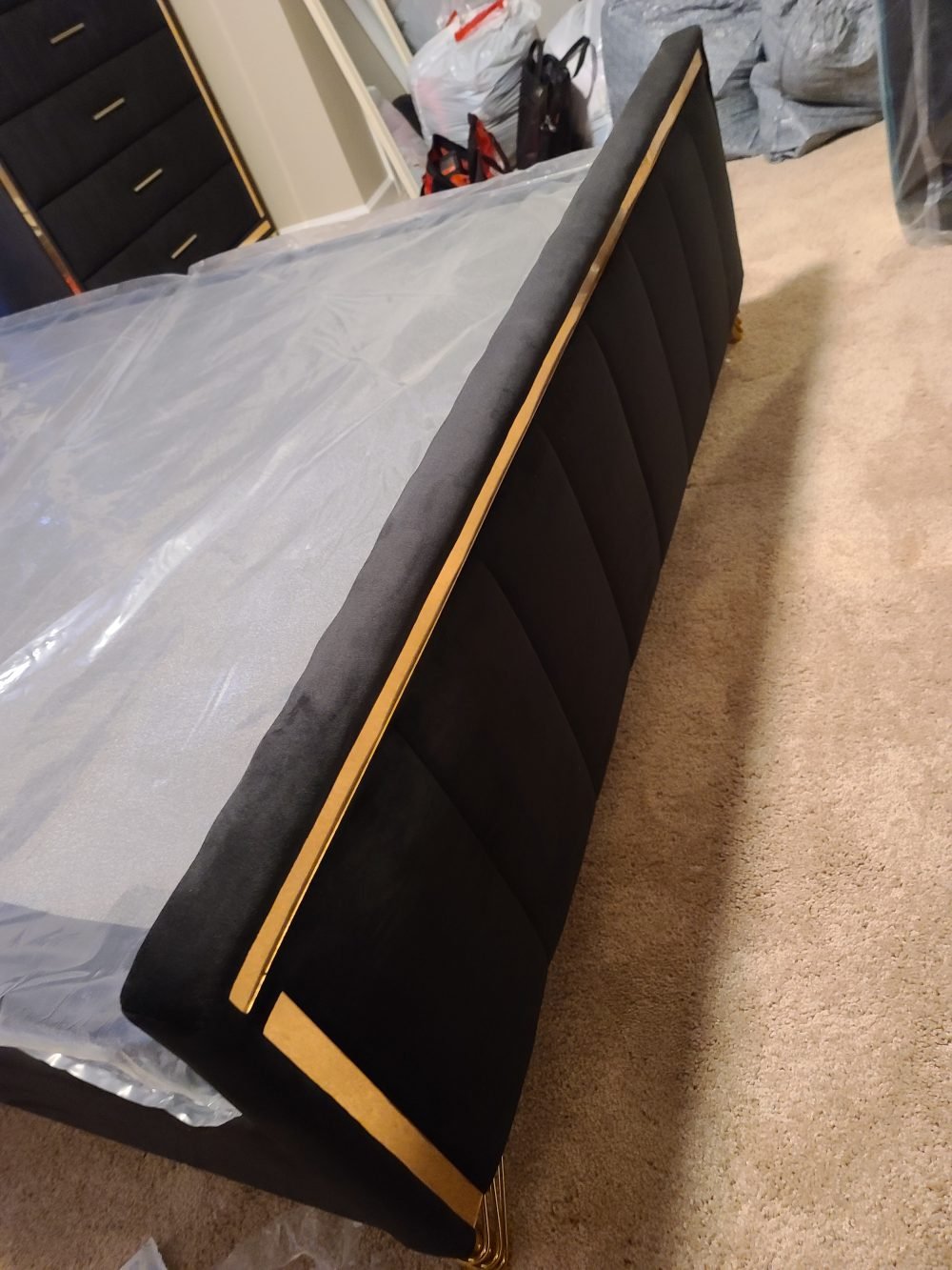 Item B Condesa Black Bed room set  king