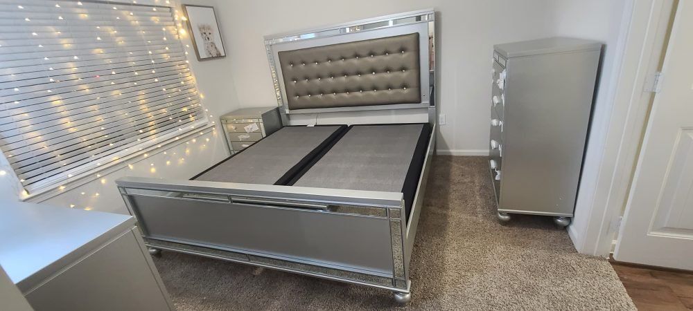 Item B2115 Silver Bedroom set 5 pc king