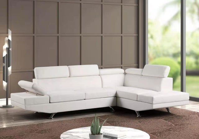 Moderno  Color: Black & white and Grey