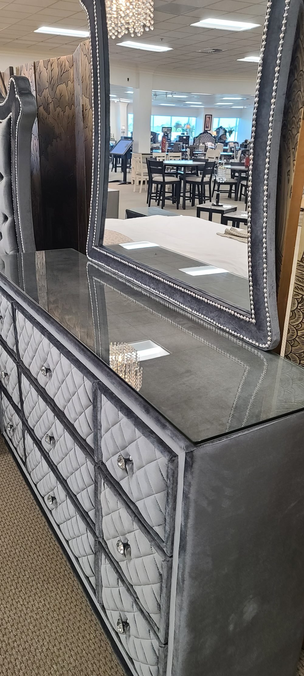 SETB2100 CAMEO BEDROOM