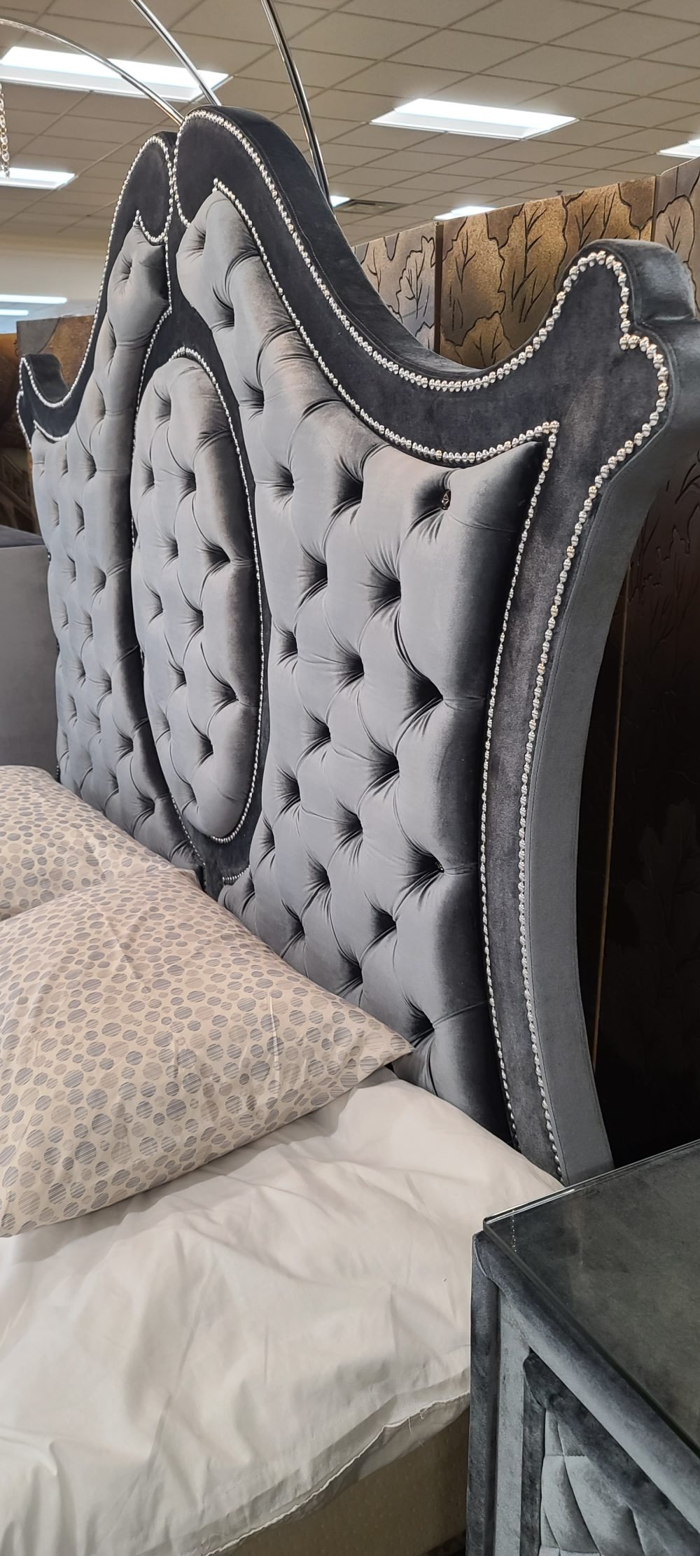 SETB2100 CAMEO BEDROOM