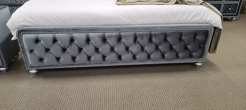 SETB2100 CAMEO BEDROOM