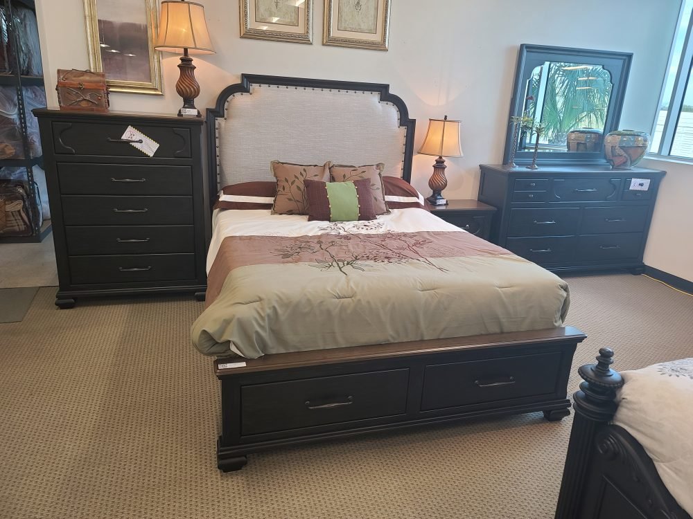 SETB6560 HAMILTON BEDROOM