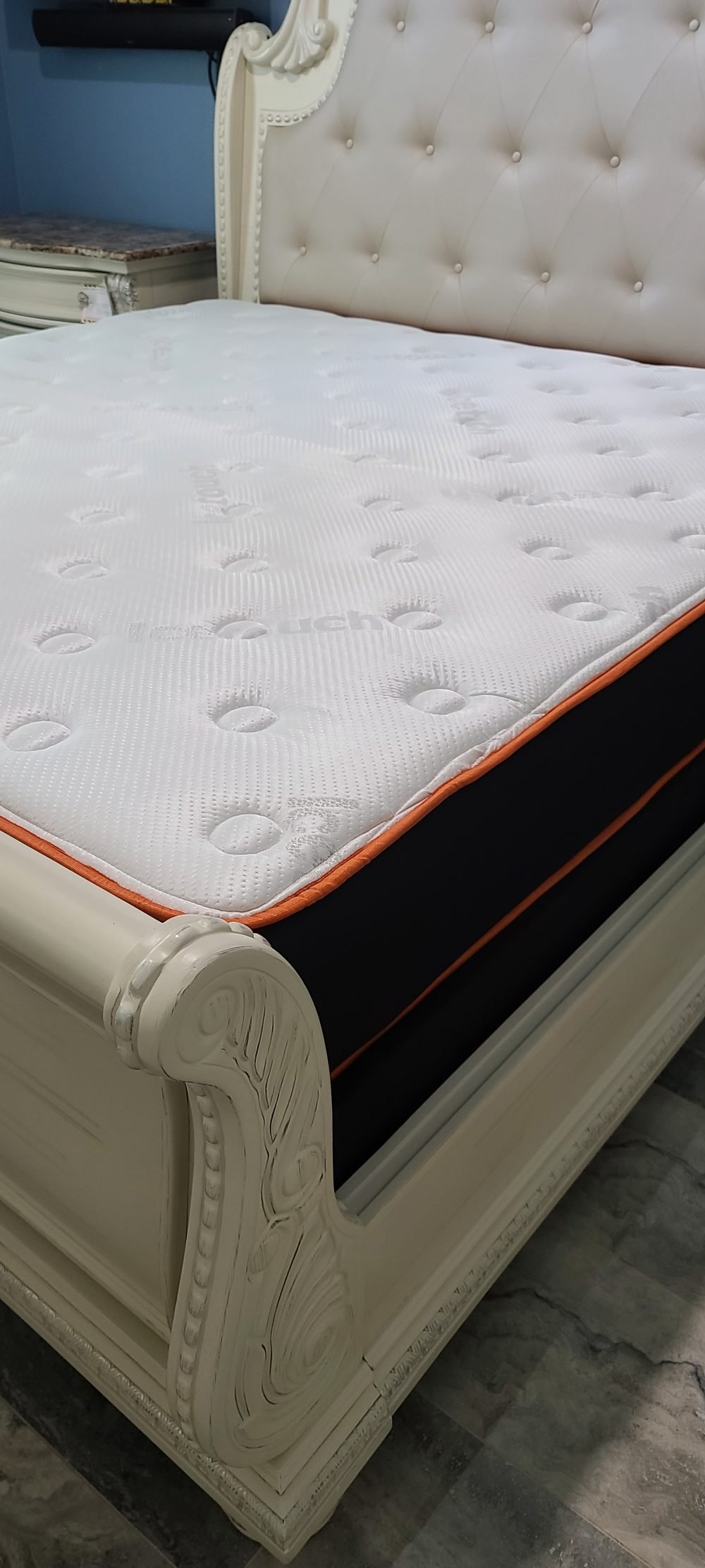 Max 12″ PLUSH POCKET COIL MATTRESS