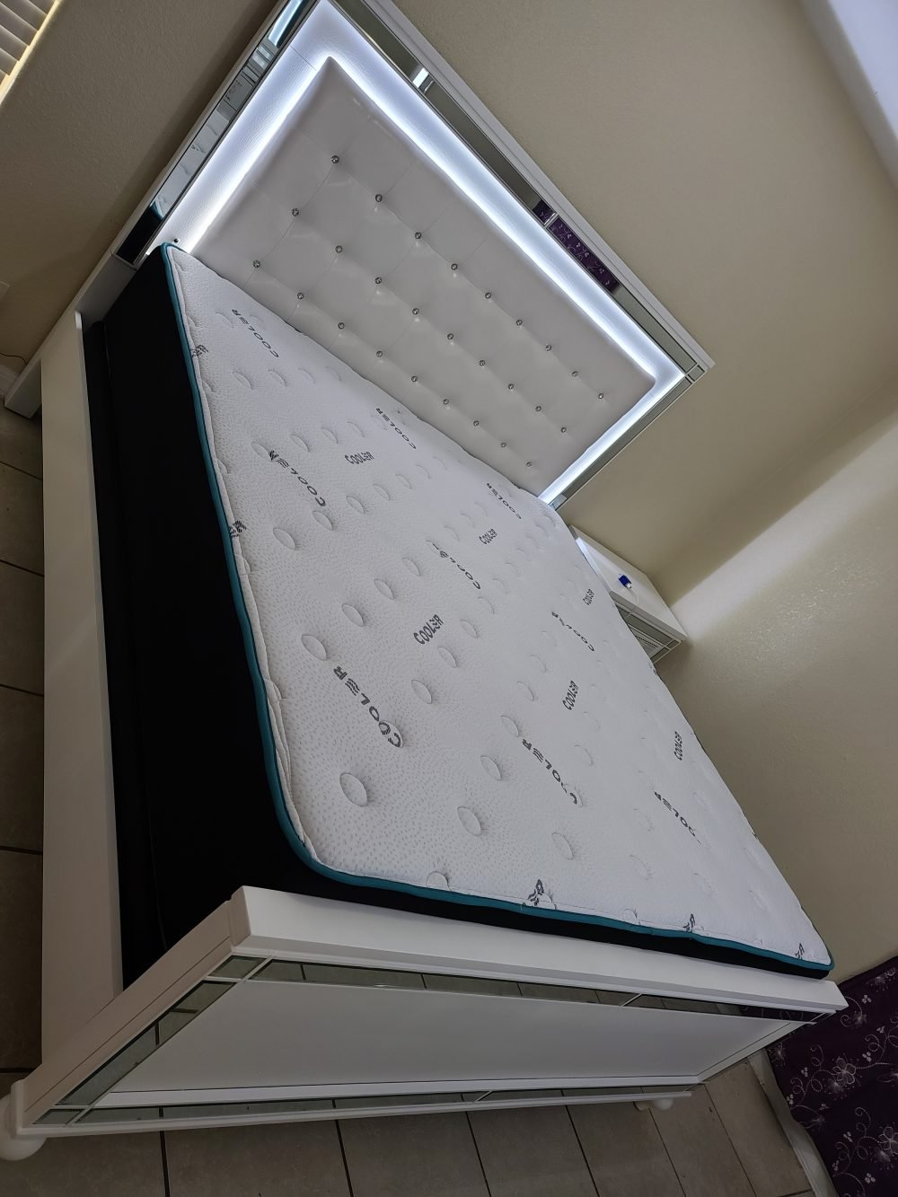 Mia 14" Plush Hybrid Pocket coil  Mattress