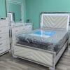 B1182 White Bedroom set 5 Pc King & Full