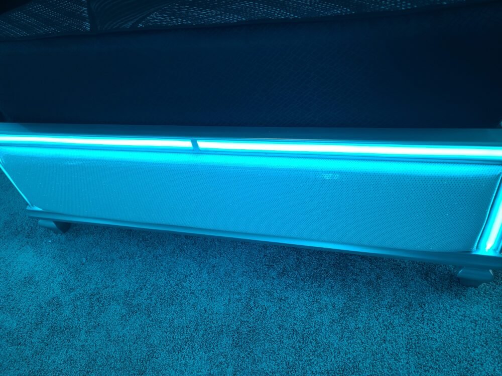 Diamond Silver  5 Pc Qeen  Bedroom